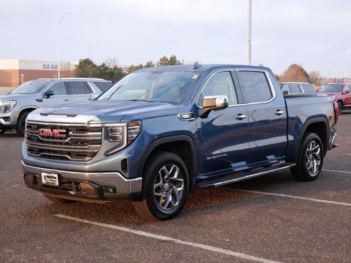 Downpour Metallic 2024 GMC Sierra 1500 SLT