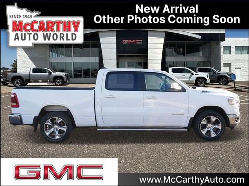 Bright White Clearcoat 2022 RAM 1500 Laramie