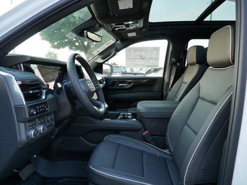 2026 GMC Yukon XL 4WD Elevation