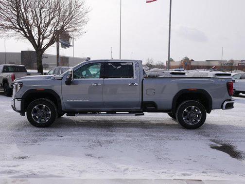 2026 GMC Sierra 3500 SLT