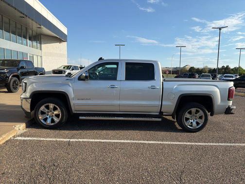 Quicksilver Metallic 2017 GMC Sierra 1500 SLT