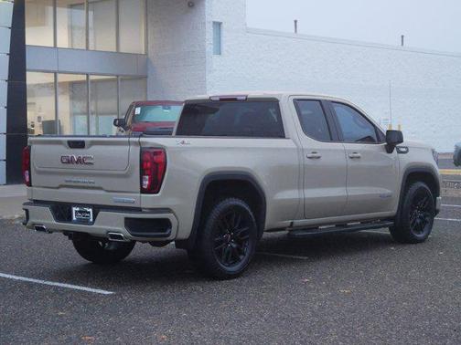 2022 GMC Sierra 1500 Elevation