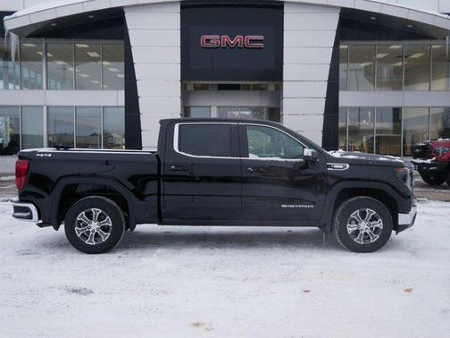 2026 GMC Sierra 1500 SLE