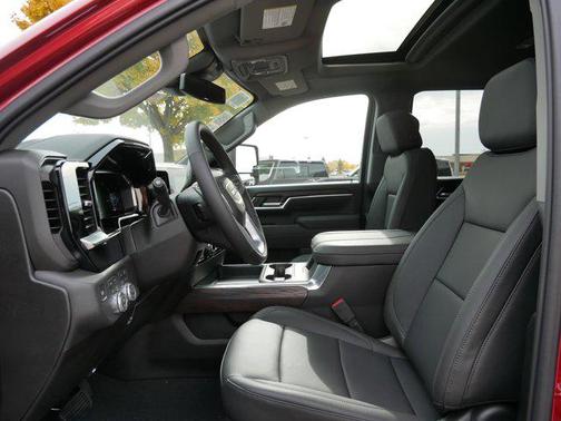 2026 GMC Sierra 3500 SLT