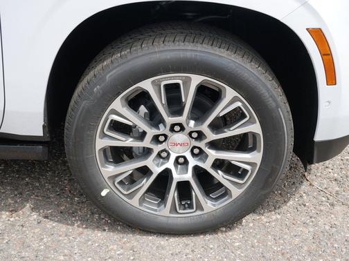 Glacier White Tricoat 2026 GMC Yukon Denali