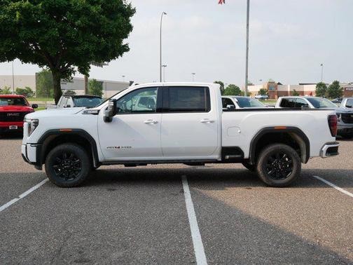 2025 GMC Sierra 2500 AT4