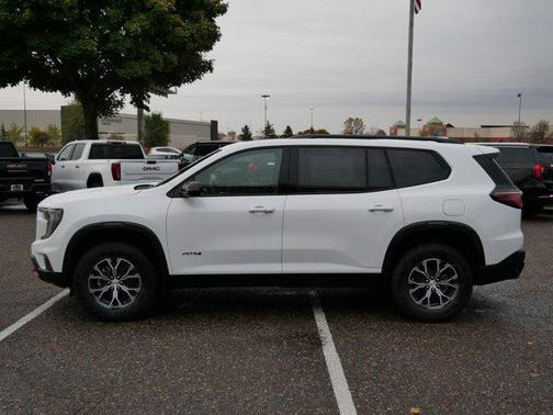 2026 GMC Acadia AT4 AWD