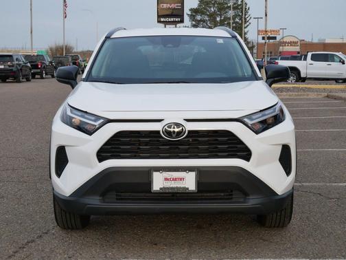 Ice Cap 2025 Toyota RAV4 Hybrid SE