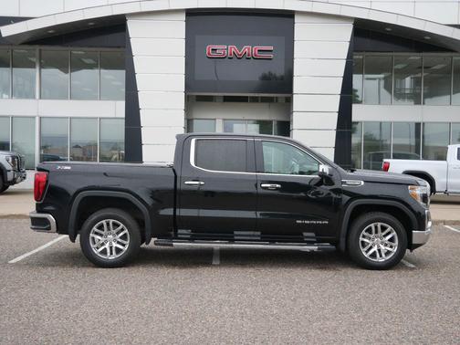 Onyx Black 2021 GMC Sierra 1500 SLT