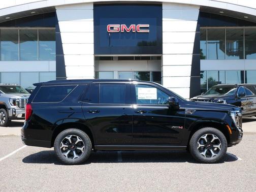 Onyx Black 2026 GMC Yukon 4WD AT4