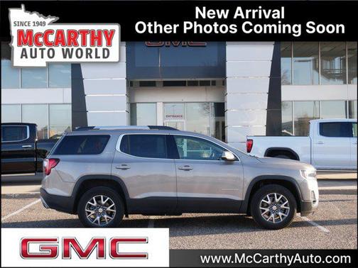 Light Stone Metallic 2022 GMC Acadia SLT