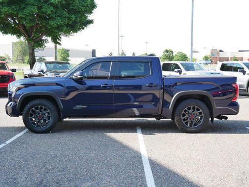 2022 Toyota Tundra Platinum