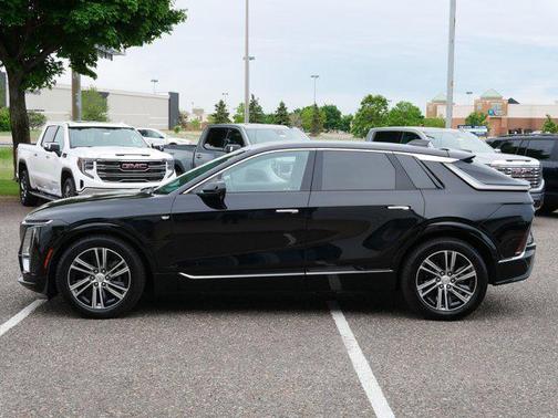 2024 Cadillac LYRIQ Luxury
