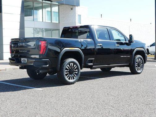 2025 GMC Sierra 3500 Denali