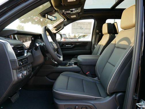 2026 GMC Yukon XL 4WD Elevation