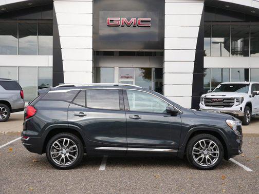 2022 GMC Terrain Denali