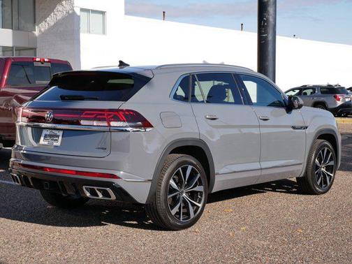 2024 Volkswagen Atlas Cross Sport 2.0T SEL Premium