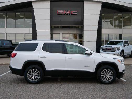 2019 GMC Acadia SLE-2