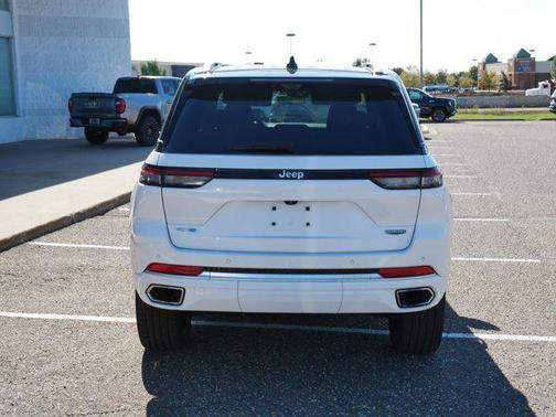 2022 Jeep Grand Cherokee 4xe Summit Reserve