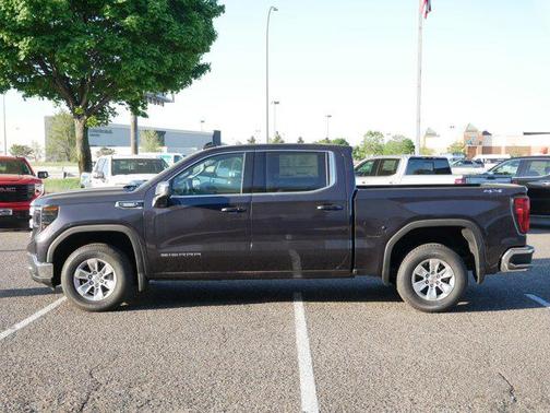 2025 GMC Sierra 1500 SLE