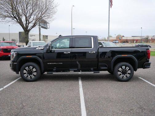 2025 GMC Sierra 3500 Denali