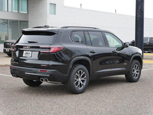 2025 GMC Acadia AWD AT4
