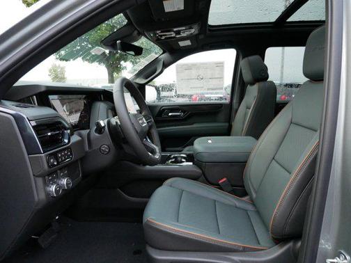 2026 GMC Yukon 4WD AT4