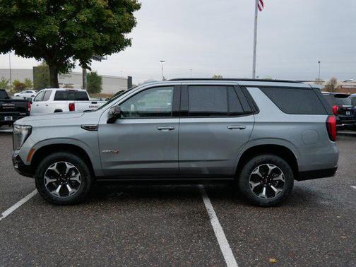 2026 GMC Yukon 4WD AT4