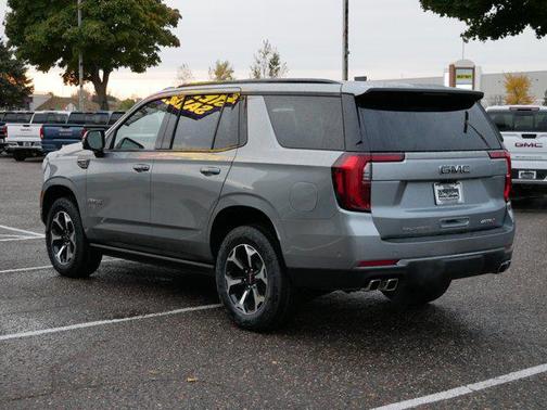 2026 GMC Yukon 4WD AT4