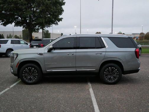 Sterling Metallic 2025 GMC Yukon 4WD Elevation
