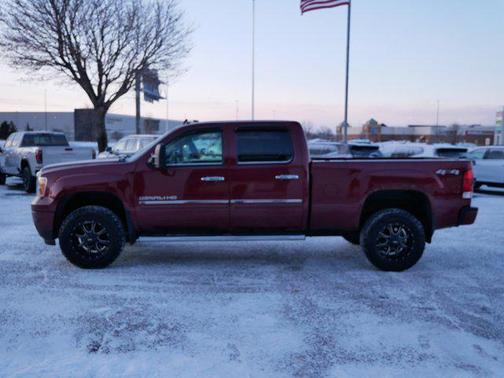 2014 GMC Sierra 2500 Denali