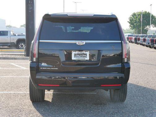 2017 Cadillac Escalade Premium Luxury