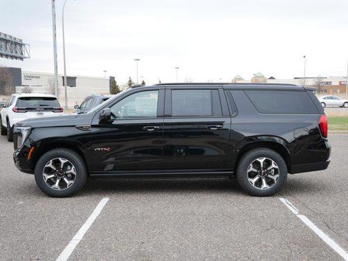 2025 GMC Yukon XL 4WD AT4 Ultimate