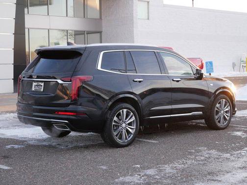 2024 Cadillac XT6 Premium Luxury AWD