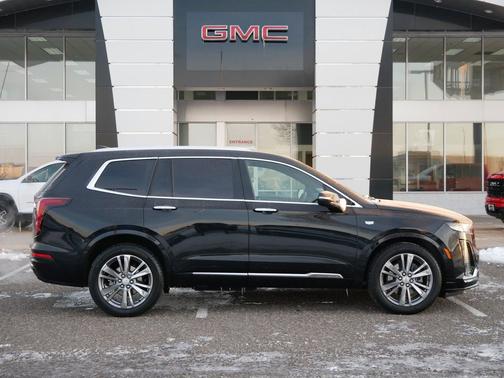 Stellar Black Metallic 2024 Cadillac XT6 Premium Luxury AWD