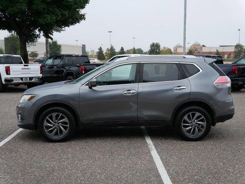 2016 Nissan Rogue SL