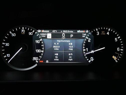 2023 Land Rover Defender S