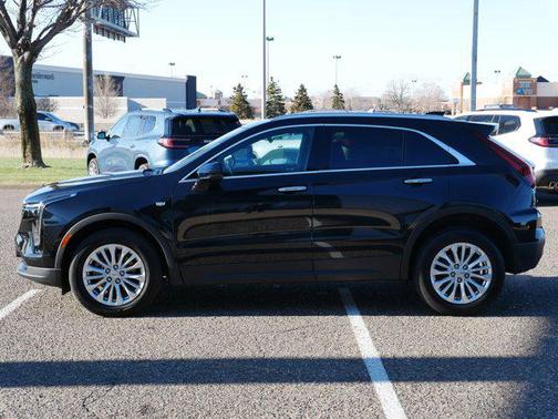 2024 Cadillac XT4 Luxury