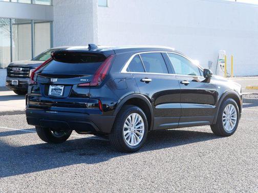 2024 Cadillac XT4 Luxury