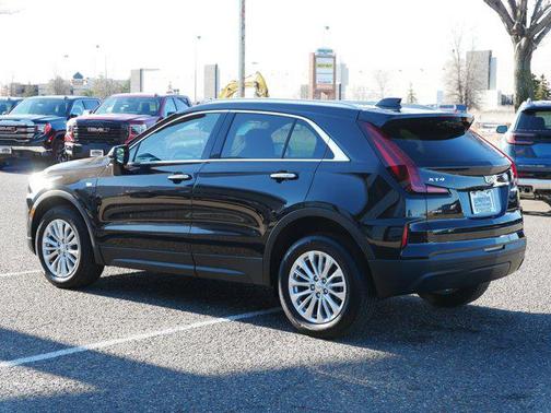 2024 Cadillac XT4 Luxury