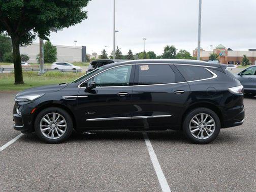2022 Buick Enclave Avenir
