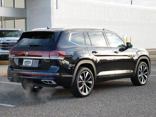 2024 Volkswagen Atlas 2.0T SEL Premium R-Line 4MOTION