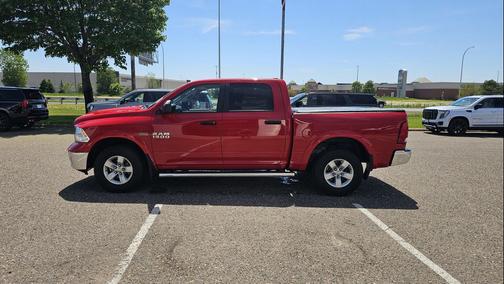 Flame Red 2017 RAM 1500 SLT