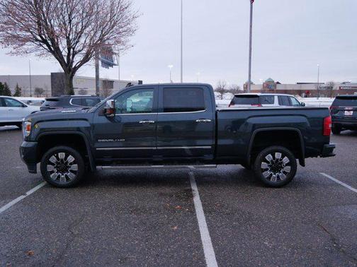 2019 GMC Sierra 2500 Denali