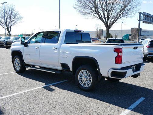 2022 Chevrolet Silverado 3500 High Country