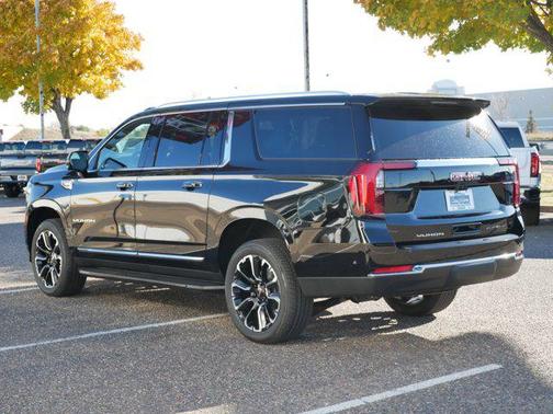 2026 GMC Yukon XL 4WD Elevation