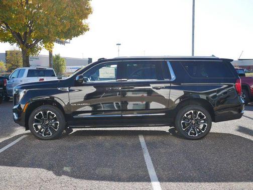 2026 GMC Yukon XL 4WD Elevation