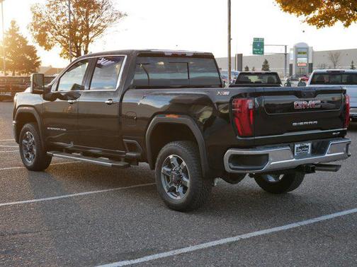 2026 GMC Sierra 2500 SLT