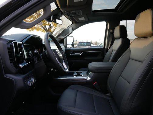 2026 GMC Sierra 2500 SLT