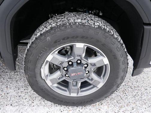 2026 GMC Sierra 2500 SLT